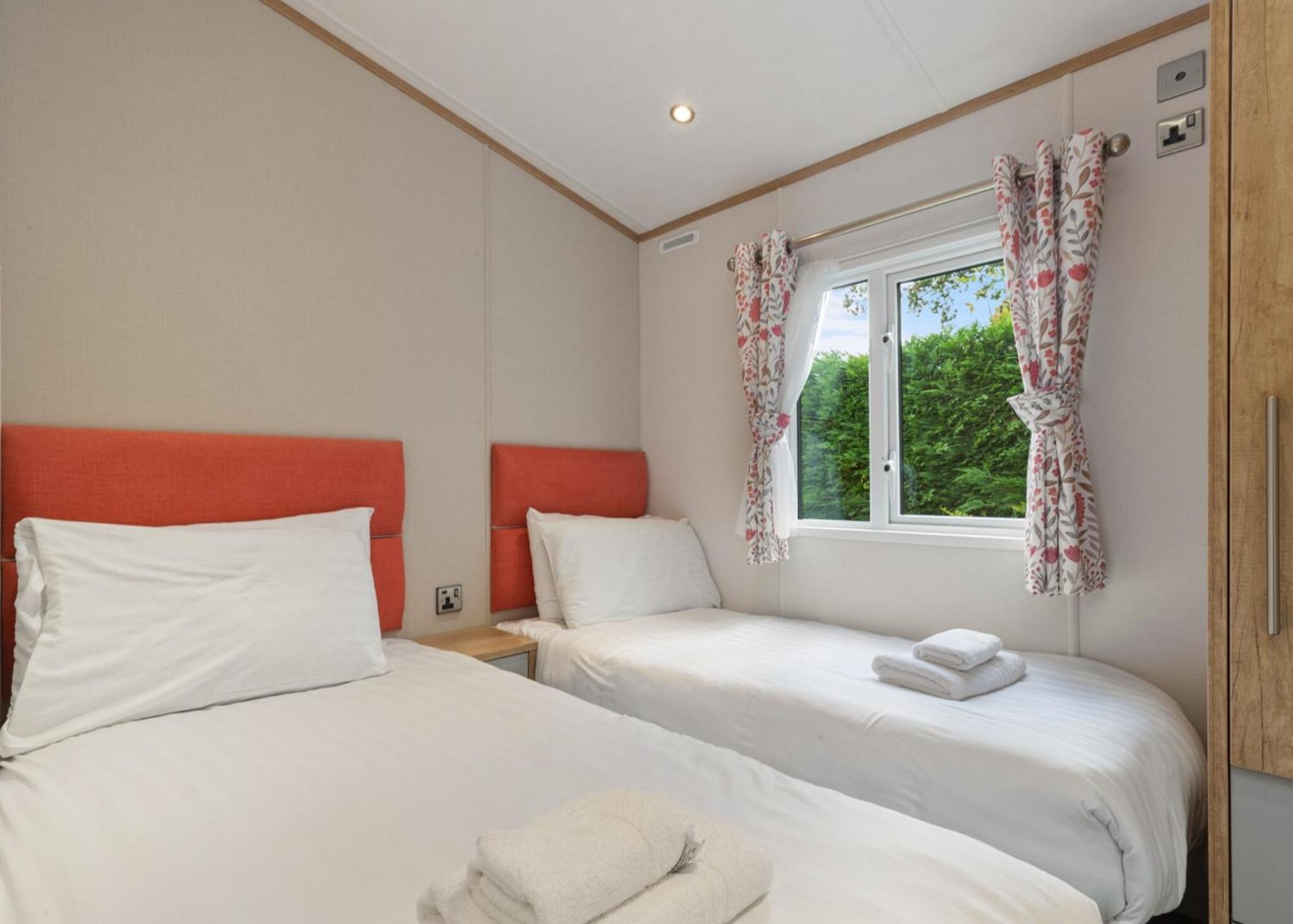 Noble Court Holiday Park Narberth Zimmer foto
