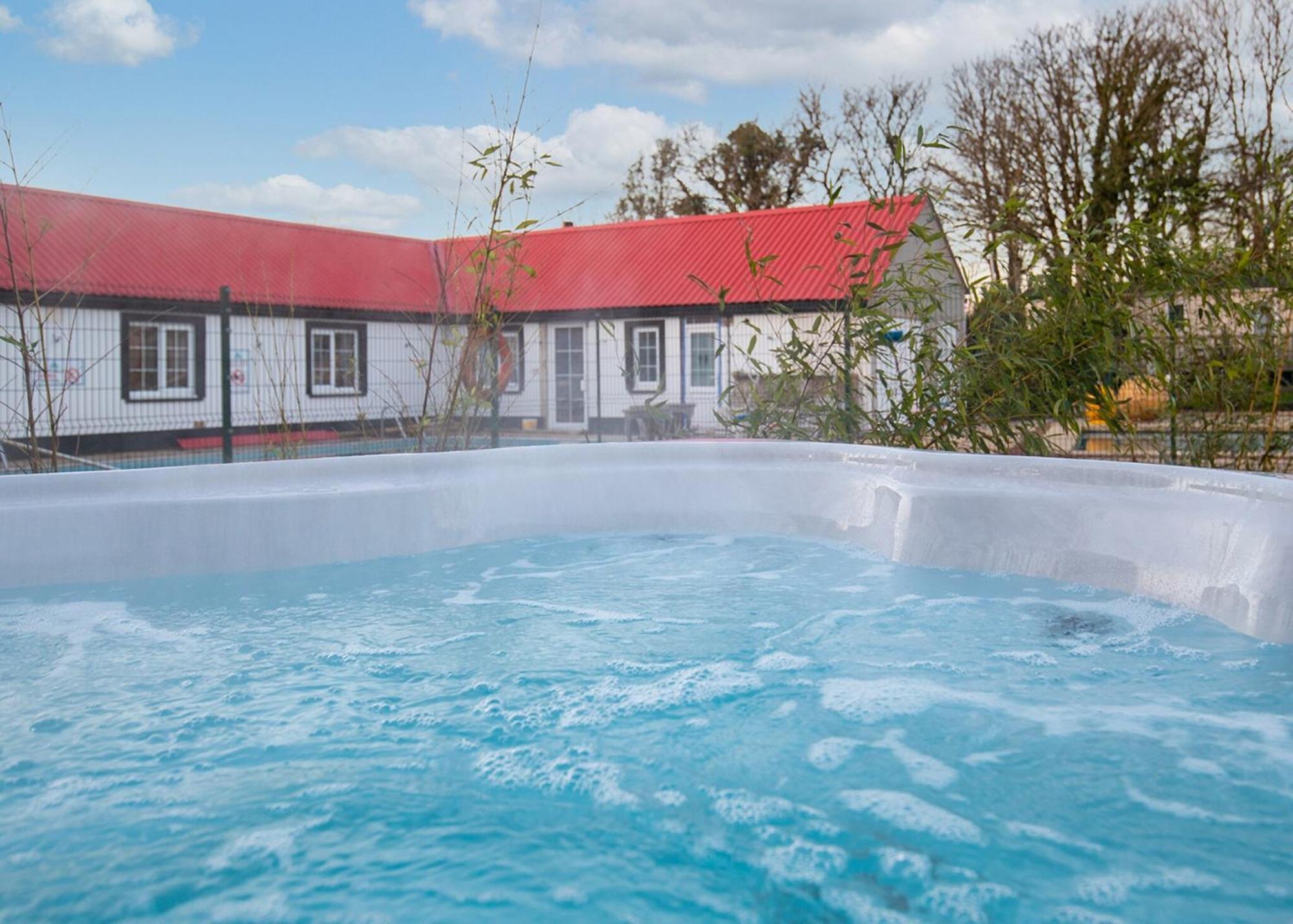 Noble Court Holiday Park Narberth Zimmer foto