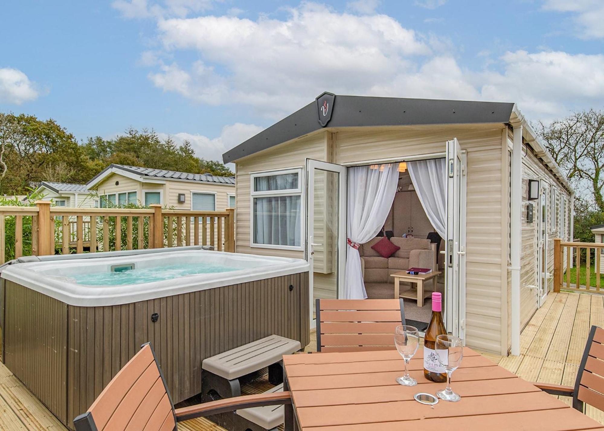 Noble Court Holiday Park Narberth Exterior foto
